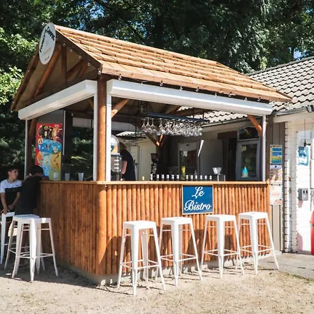 Mobil-home Cosy Avec Terrasse Pour 2 Personnes - Api-1-52-1274 Parque de Campismo *