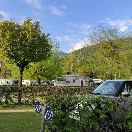 Mobil-home Cosy Avec Terrasse Pour 2 Personnes - Api-1-52-1274 Challes-les-Eaux